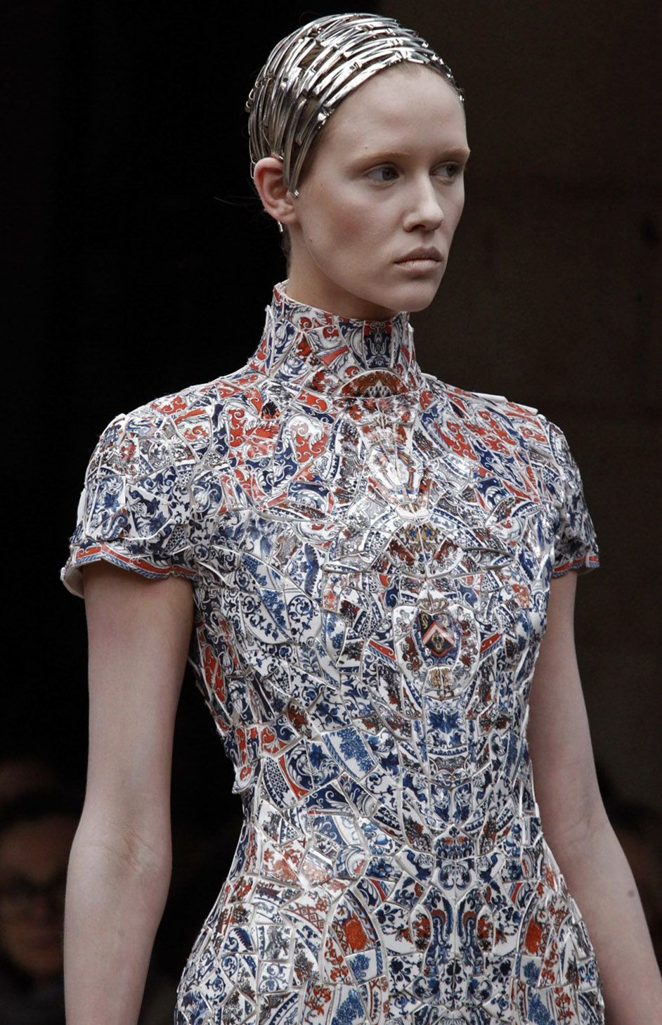 The Porcelain Dress By Fashion Designer Li Xiaofeng ⋆ MK Fashion Style